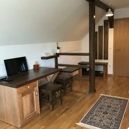 Tourist Farm Artisek *