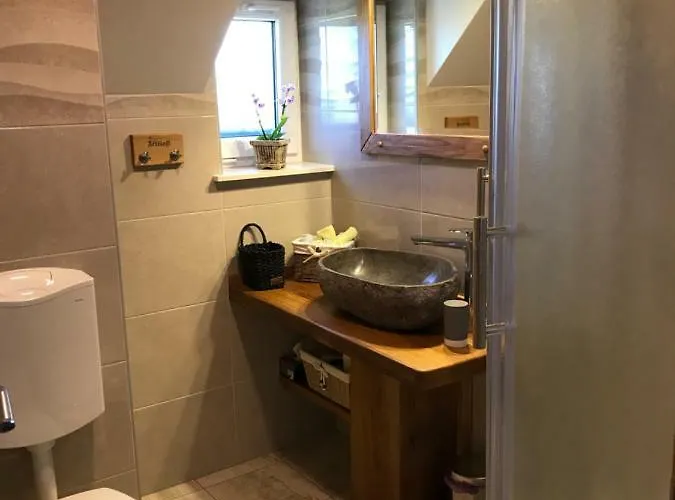 Tourist Farm Artisek